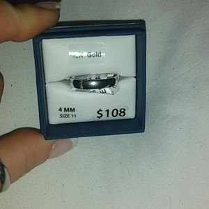 brand new in the box 10k white gold keepsake band